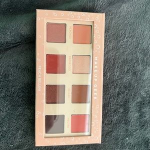 New makeup geek pallete